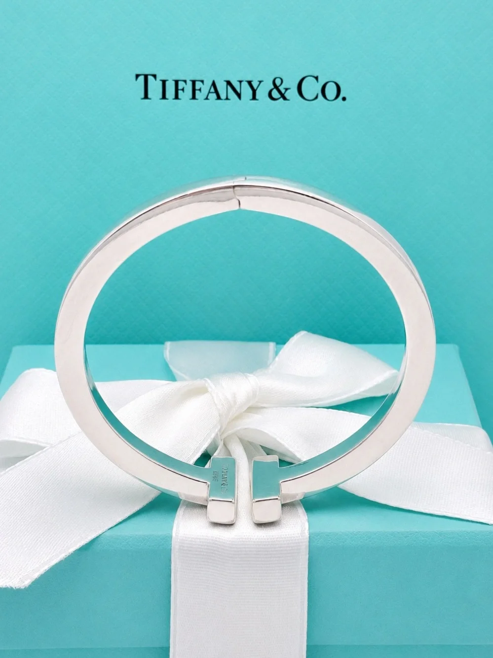 Tiffany & Co. T Square Bracelet in Sterling Silver 925 Gift Pouch, Box & Bag - Picture 5 of 14